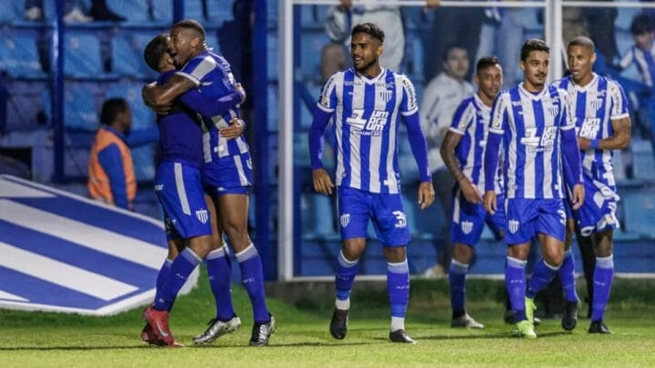 Leão venceu o CRB na 11ª rodada da Série B 2025