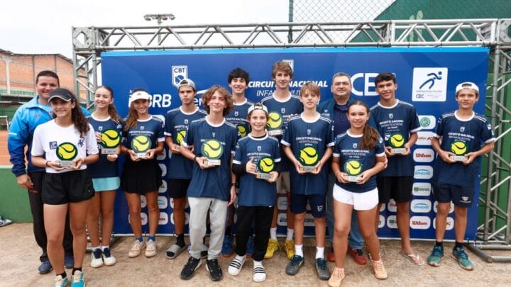 Campeões do Circuito Nacional Infantojuvenil de tênis