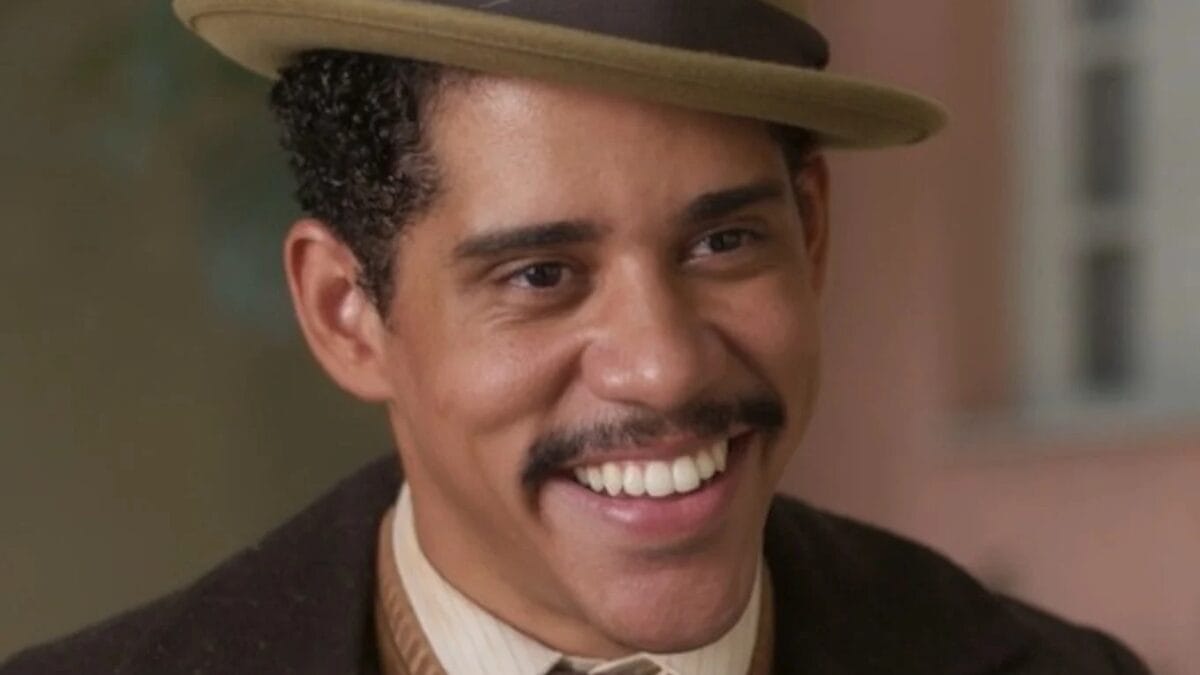 Cauê Campos (Basílio) - Garota do Momento