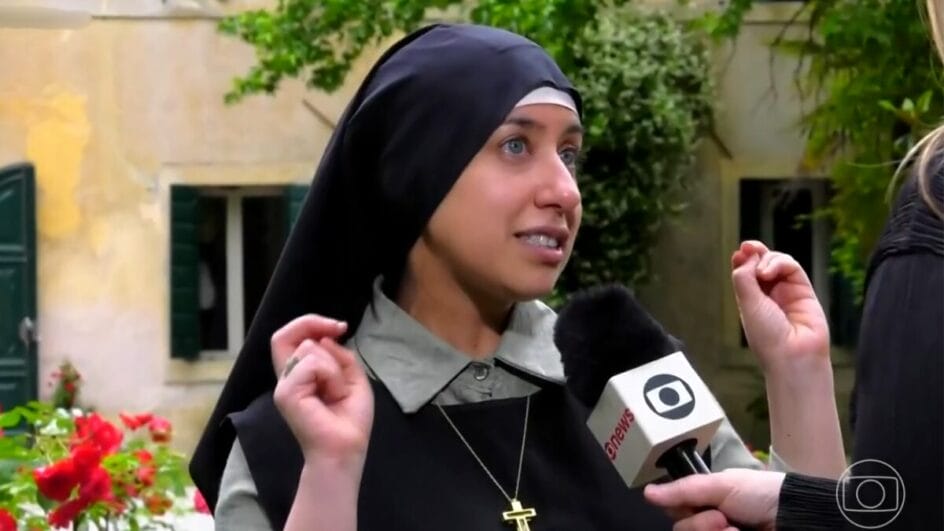 Entenda o caso de freira brasileira afastada de mosteiros por ser jovem e bonita