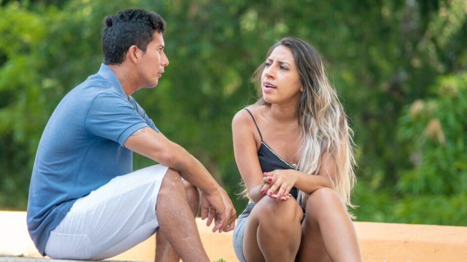 Especialista alerta interrupções frequentes geram sentimentos negativos e desgaste emocional nos relacionamentos