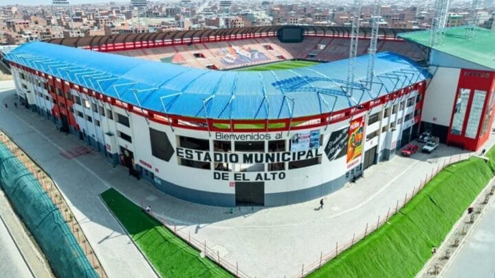 Estádio Municipal de El Alto é o palco do jogo entre Bolívia e Chile