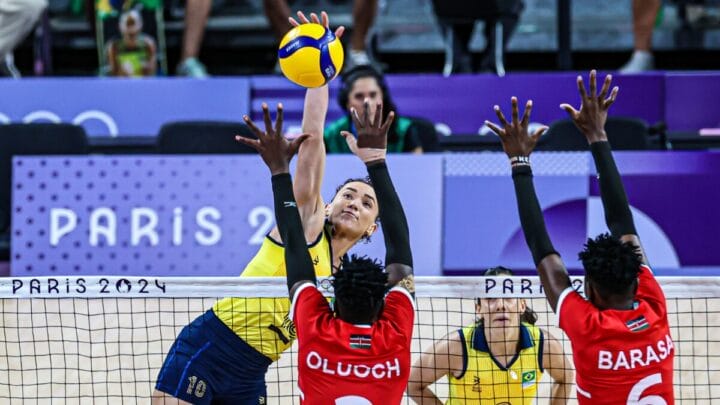 Capitã e ponteira da seleção brasileira feminina de vôlei nos jogos Olímpicos de Paris 2024