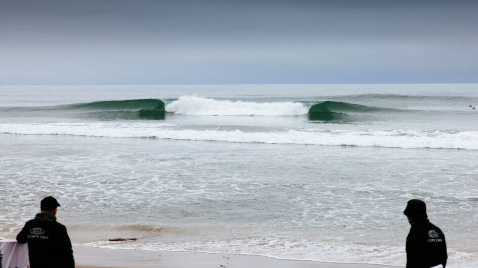 onda quebrando em trestles
