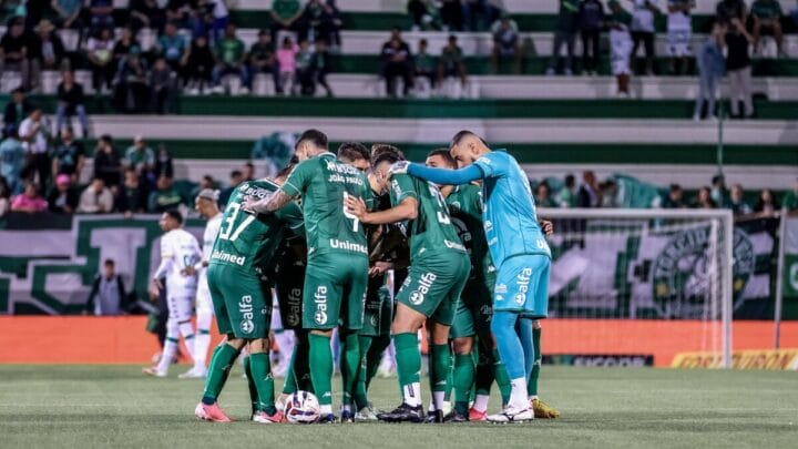 Chapecoense enfrenta o Amazonas pela 10ª rodada da Série B 2025 - (Foto: Rafael Bressan, ACF)