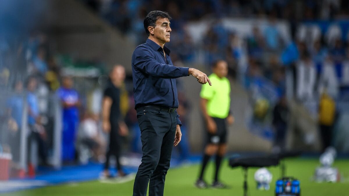 Gustavo Quinteros - (Foto: Lucas Uebel, Grêmio FBPA)