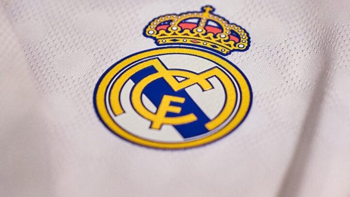 Real Madrid lança nova camisa com homenagem ao Bernabéu - (Foto: Reprodução, Real Madrid, Adidas)