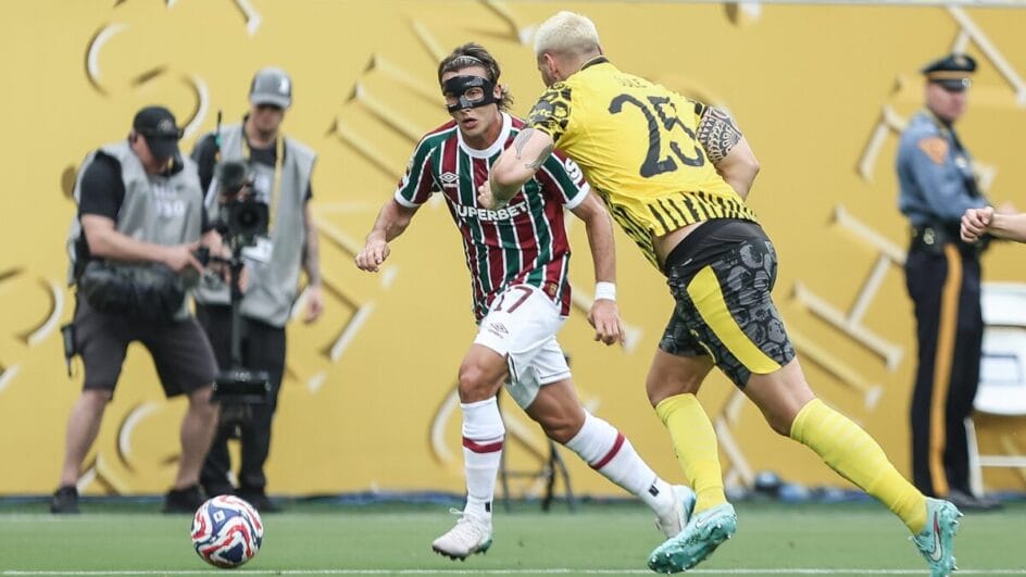 Fluminense 0 x 0 Borussia Dortmund (Foto: Lucas Merçon, Fluminense F.C.)