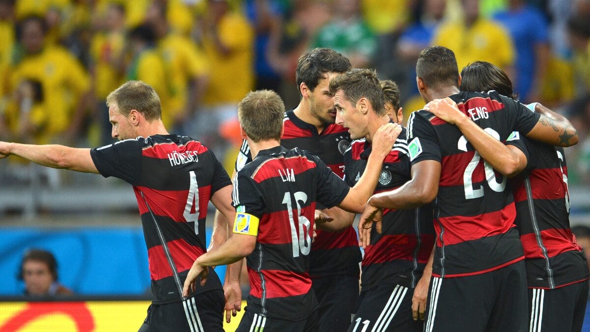 Camisa da seleção alemã no 7 a 1 contra o Brasil em 2014 (Foto: Agência Brasil, Wikimedia Commons)