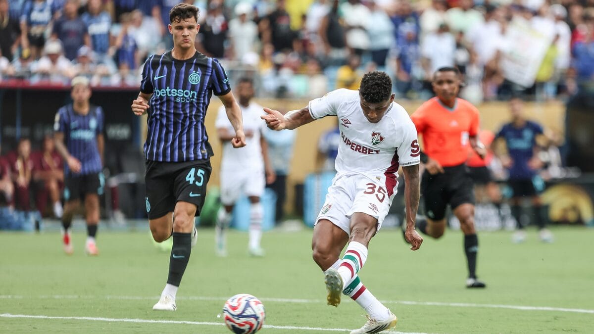 Fluzão bate Inter de Milão nas oitavas da Copa do Mundo de Clubes (Foto: Lucas Merçon e Marcelo Gonçalves)