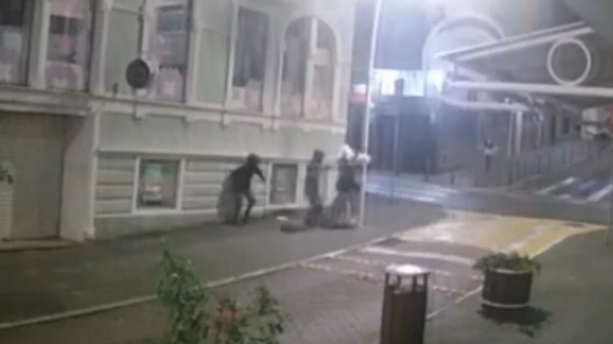 Mulheres são atacadas e roubadas no Centro de Florianópolis