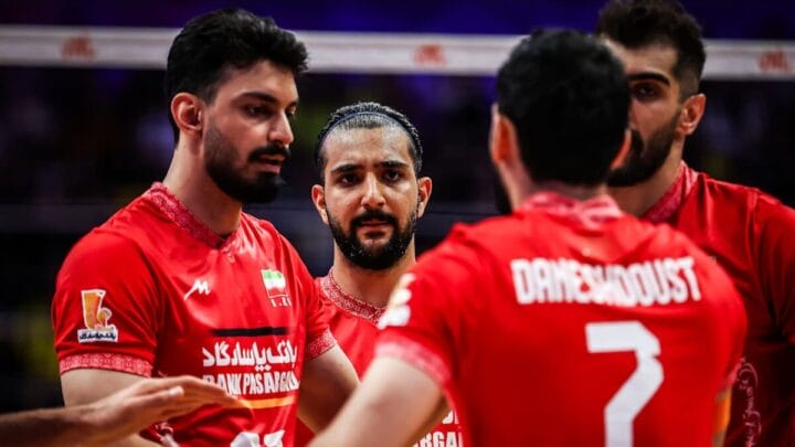 Irã jogando contra o Brasil pela VNL