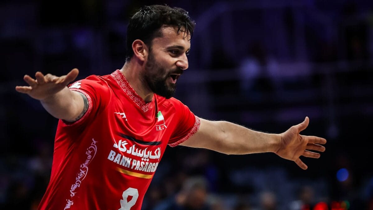 Irã jogando contra o Brasil pela VNL