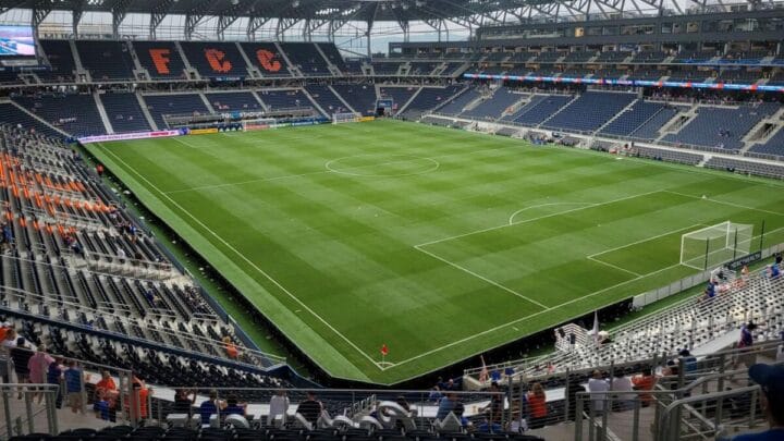 TQL Stadium, palco do jogo entre Bayern e Auckland pela Copa do Mundo de CLubes