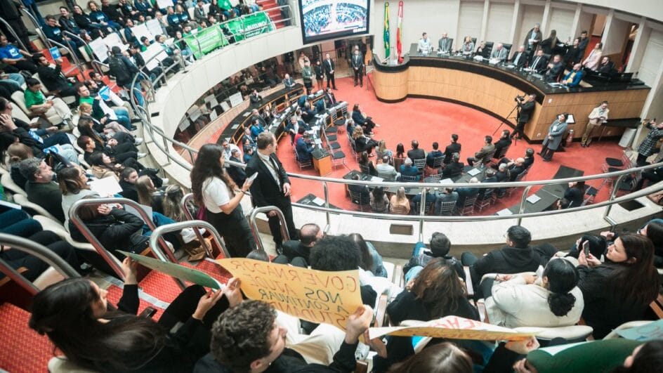 Universidade Gratuita foi tema de audiência pública nesta terça-feira na Alesc (Foto: Bruno Collaço, Agência AL)