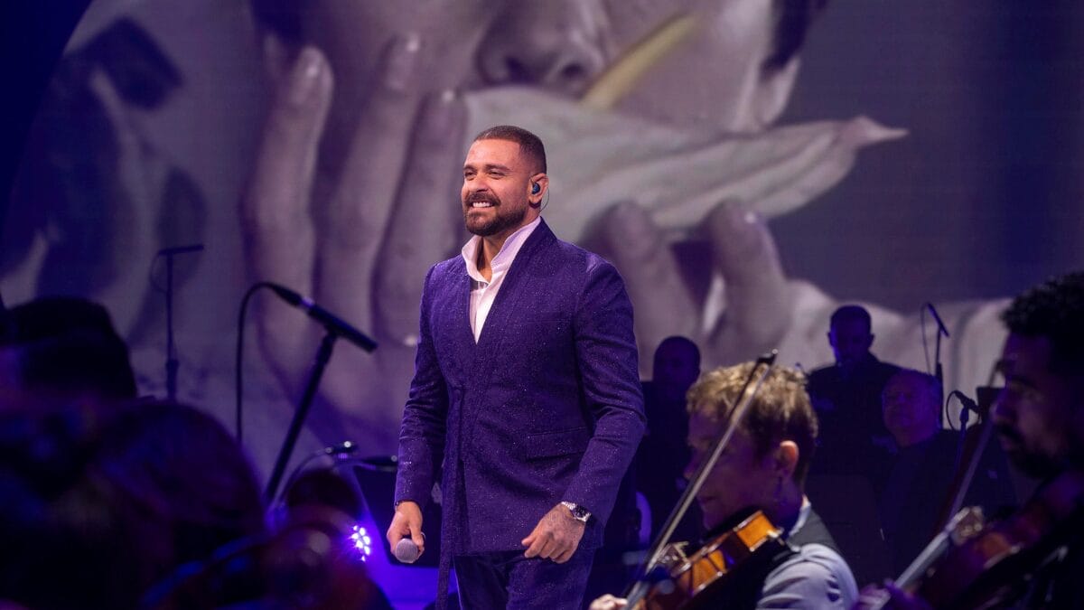 artistas que participam de novela em sinfonia e quais aberturas de novelas vão ser cantadas 
