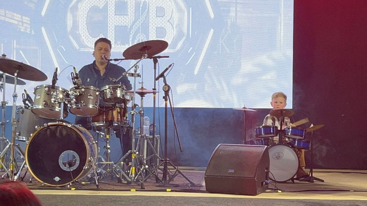 Menino baterista de Canoinhas (SC)