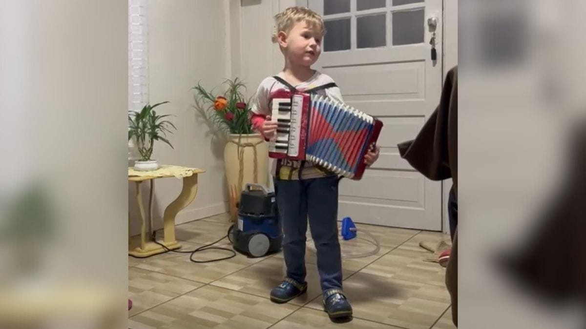Menino baterista de Canoinhas (SC)
