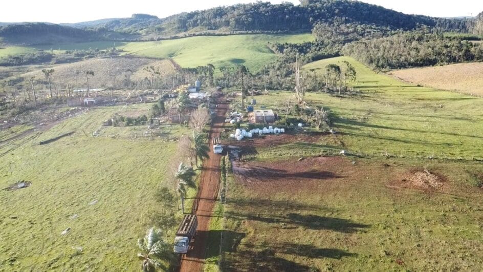 Tornado em Passos Maia