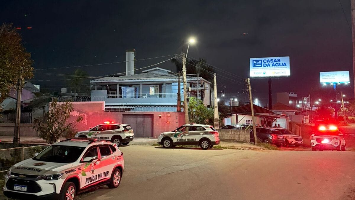 Crime aconteceu no bairro Abraão, em Florianópolis (Foto: PMSC, Divulgação)