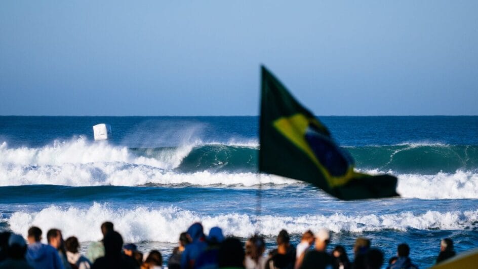 onda e bandeira do brasil