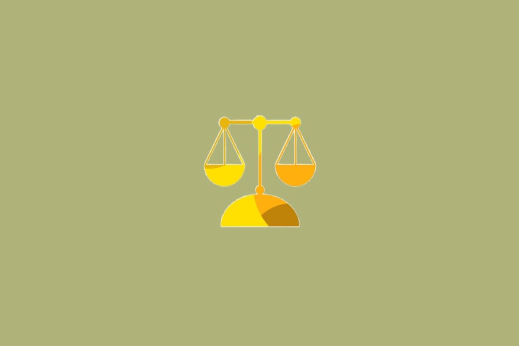Desenho de uma balan&ccedil;a dourada com dois pratos equilibrados em tons de amarelo e laranja, sobre fundo verde-oliva