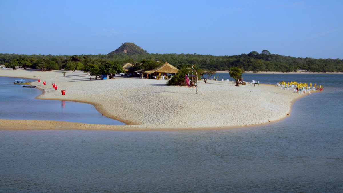 Conheça a vila paraense que encanta com praias de rio, floresta alagada e passeios únicos. (Foto: banco de imagens)