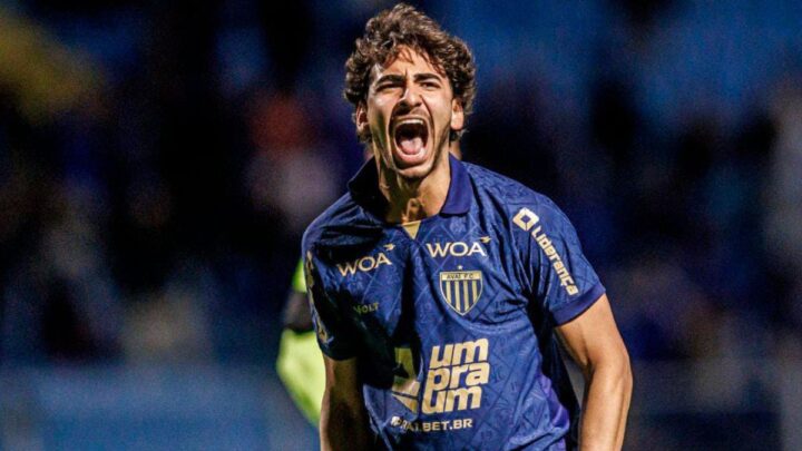 Avaí venceu de goleada na Ressacada (Avaí F.C.)