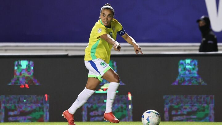 Marta jogando pela Seleção Brasileira na Copa América Feminina 2025