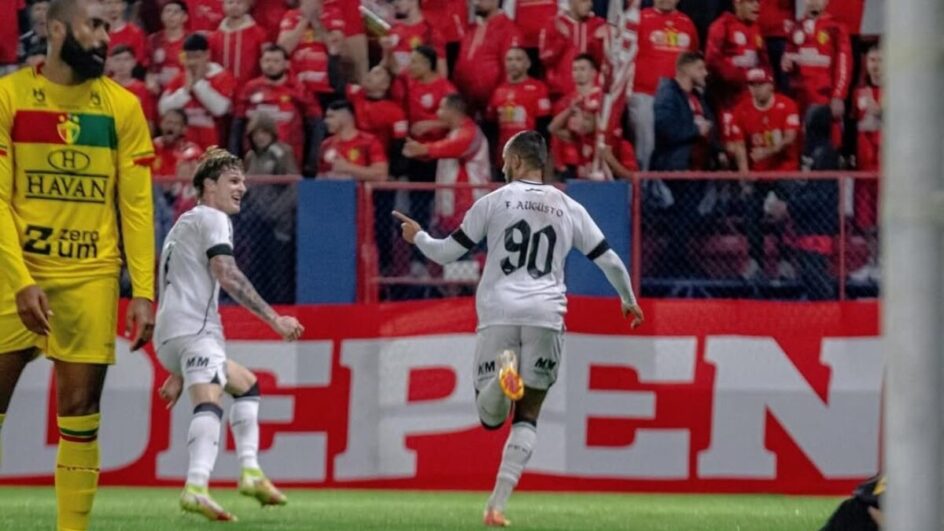 Brusque 0 x 2 Figueirense pela Série C 2025