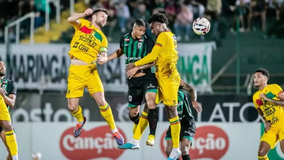 Brusque venceu o Maringá pela 12ª rodada da Série C do Campeonato Brasileiro (Foto: Fernando Teramatsu, Maringá FC)