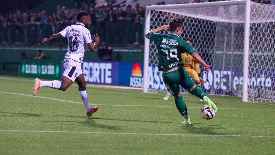 Chapecoense e Remo empataram pela Série B (Foto: Rafael Bressan, ACF)