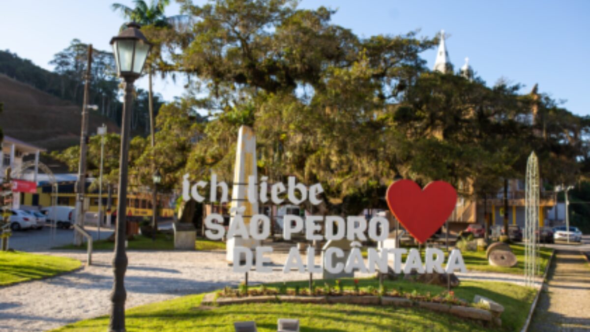 Cidade que foi a primeira colônia alemã de SC lança concurso com salários de até R$ 14,5 mil (3)