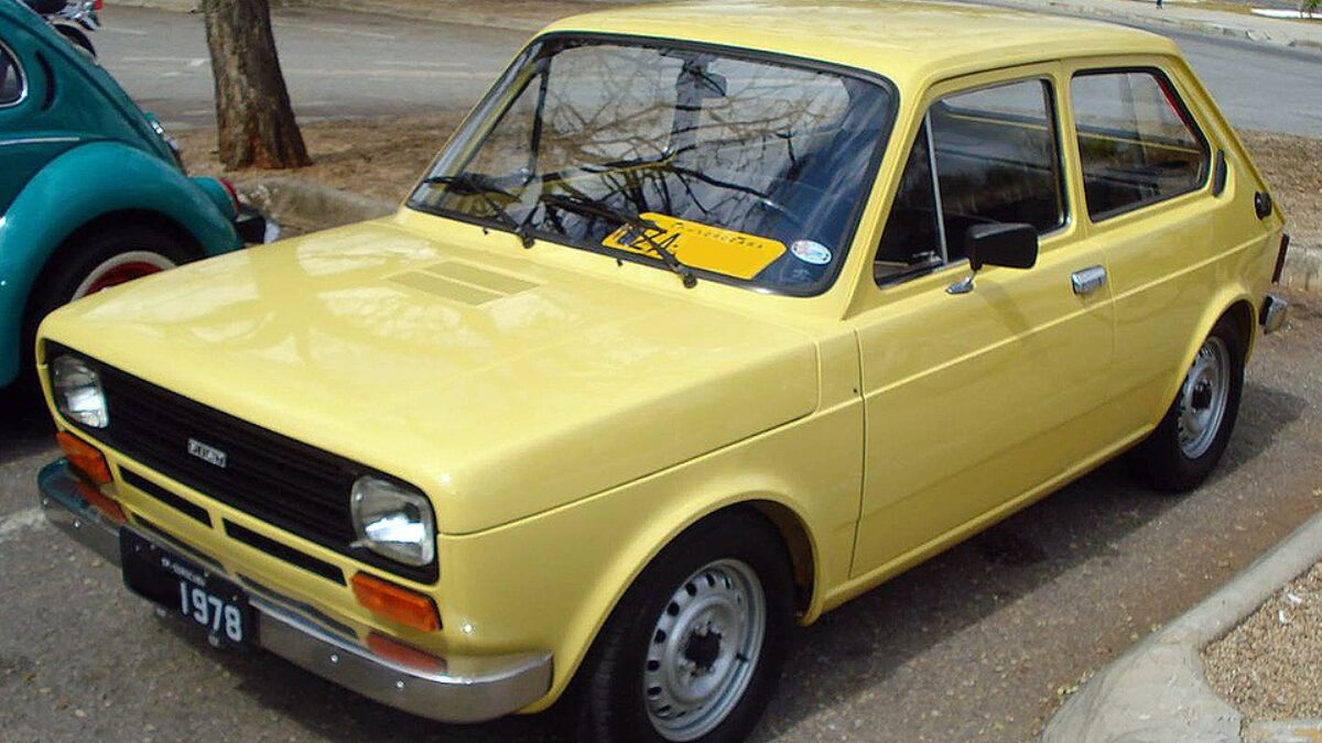 O Fiat 147 zero km hoje custaria o preço de um popular moderno