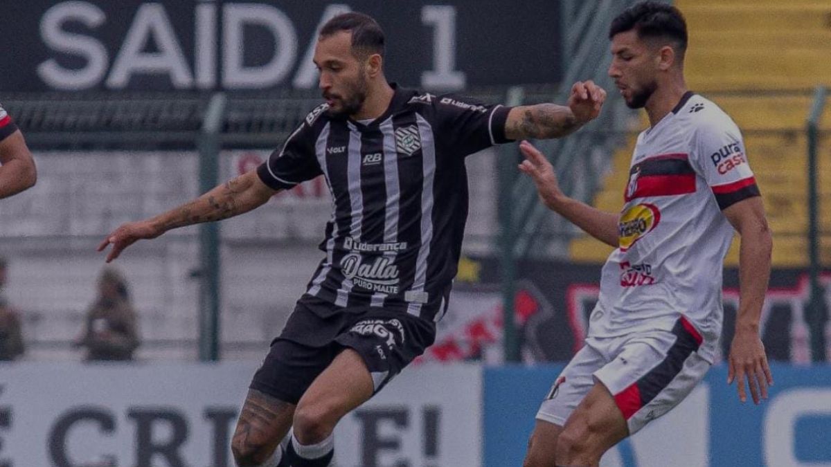 Derrota foi nos últimos minutos (Foto: Patrick Floriani, FFC)