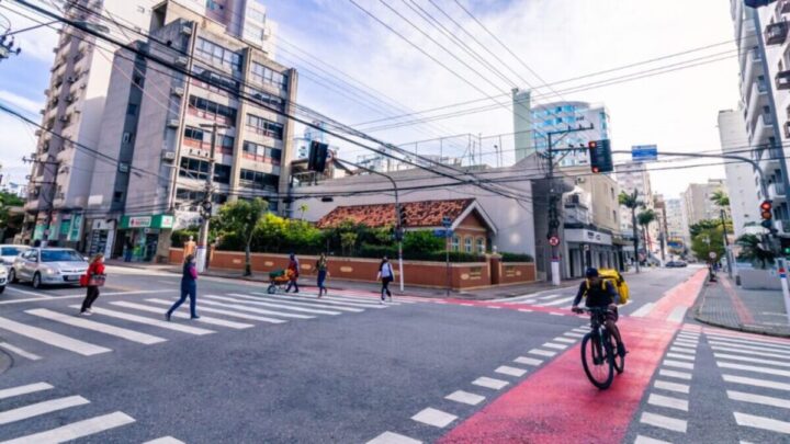 Florianópolis está entre as cidades mais “bike friendly” do mundo em 2025, mostra ranking