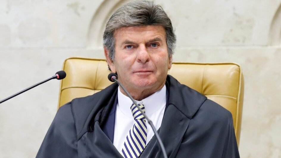 O Plenário do STF realiza sessão de encerramento do semestre. 1º-07-2021 Presidente do STF, ministro Luis Fux realiza sessão de encerramento do semestre. E também, é a última sessão da qual participa o decano da Corte, ministro Marco Aurélio, antes de sua aposentadoria.