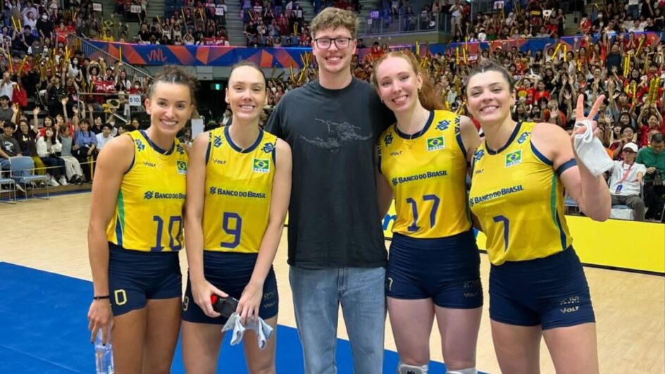 Lukas Bergmann, Julia Bergamnn, Rosamaria, Gabi Guimarães e Roberta