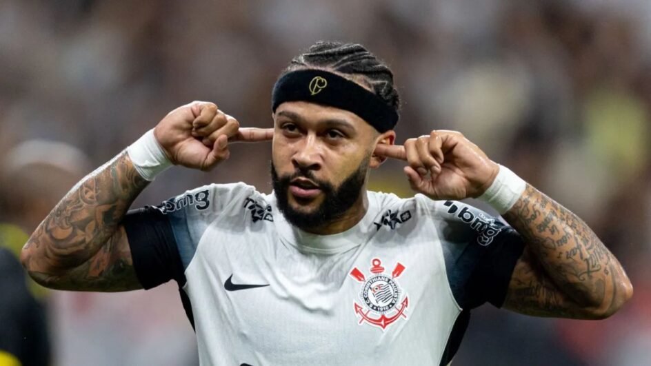 Memphis foi o autor do gol corinthiano (Foto: Rodrigo Coca, Agência Corinthians)