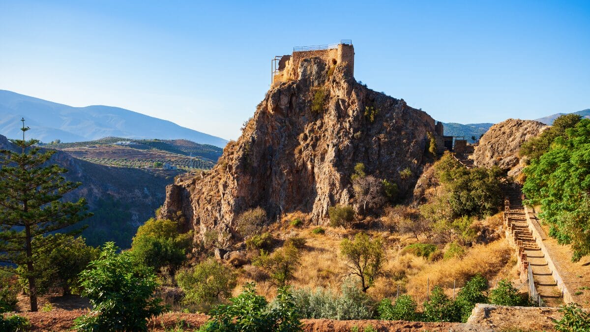 Na cidade de Lanjarón, no sul da Espanha, a morte virou assunto de decreto