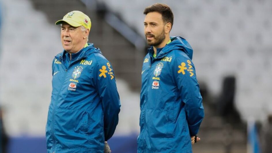Davide atuou com o pai na Seleção Brasileira (Foto: Rafael Ribeiro, CBF)