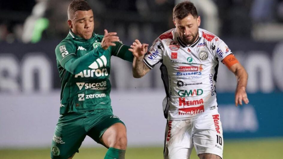 Operário saiu na frente, e a Chape buscou a virada (Foto: Andre Oito, OFEC)
