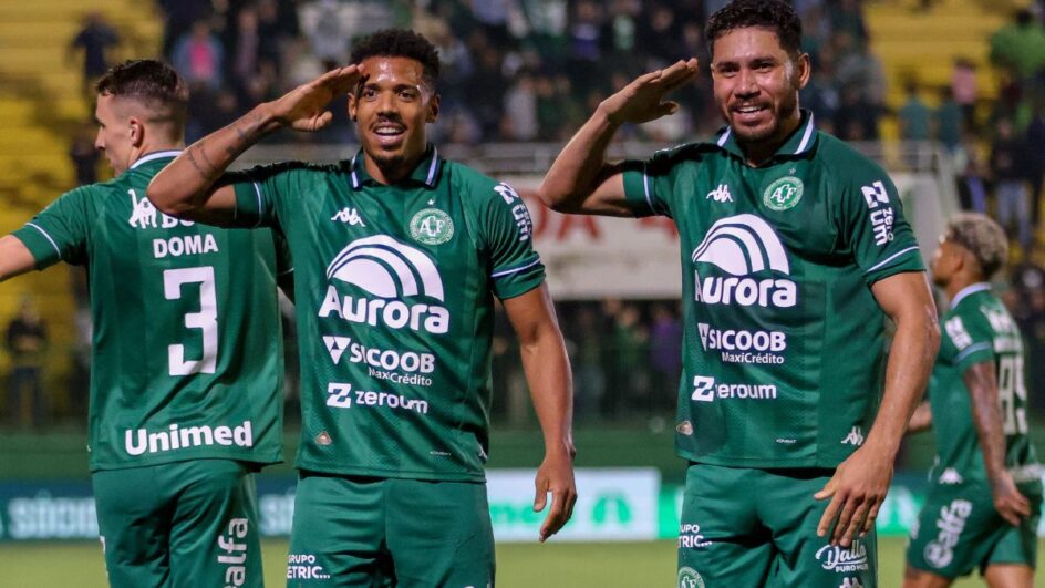 Chapecoense é a visitante da partida (Foto: Rafael Bressan, ACF)