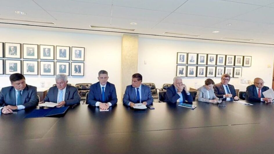 Senadores brasileiros foram aos Estados Unidos para tentar reverter decisão de tarifaço do governo dos EUA (Foto: Flickr, Divulgação)