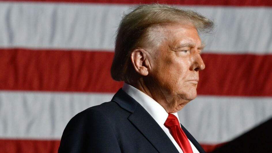 Donald Trump anunciou nova medida (Foto: Facebook, Reprodução)