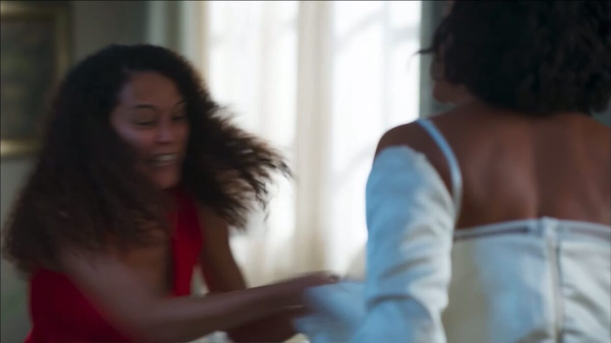 Vale Tudo - Raquel rasga o vestido de Maria de Fátima