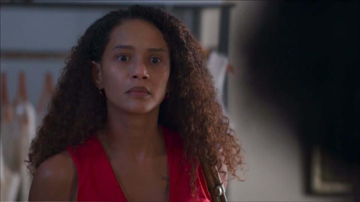 Vale Tudo - Raquel vai à mansão dos Roitman