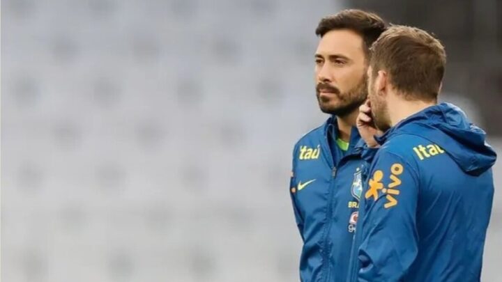 Davide Ancelotti com uniforme da Seleção Brasileira