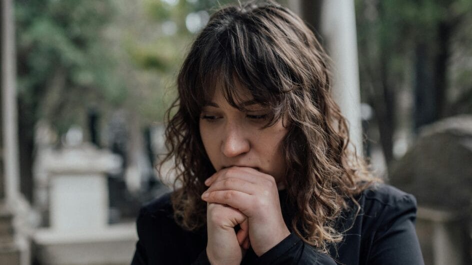 Essas frases são repetidas por pessoas infelizes. Imagem: Banco de imagens