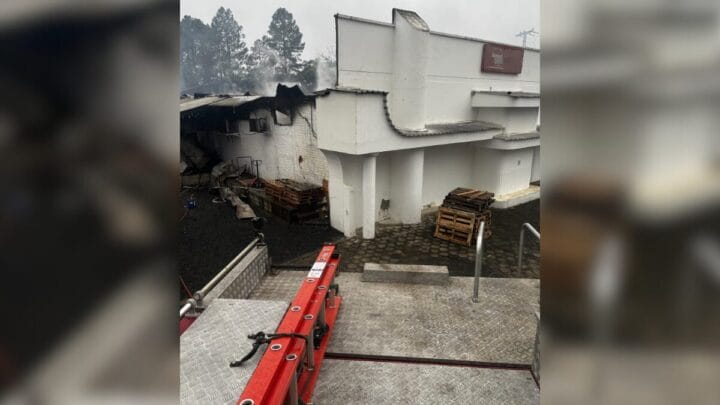 Incêndio fábrica de pães Forquilhinha